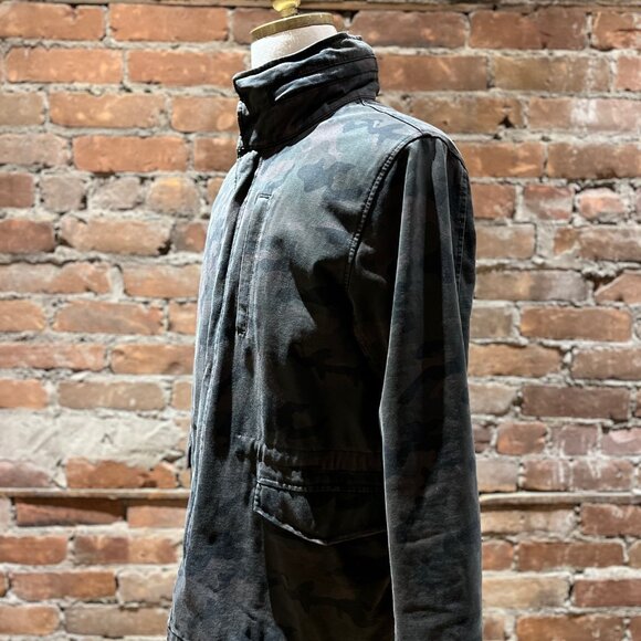 James Perse Camo Utility Jacket - Picture 3 of 9